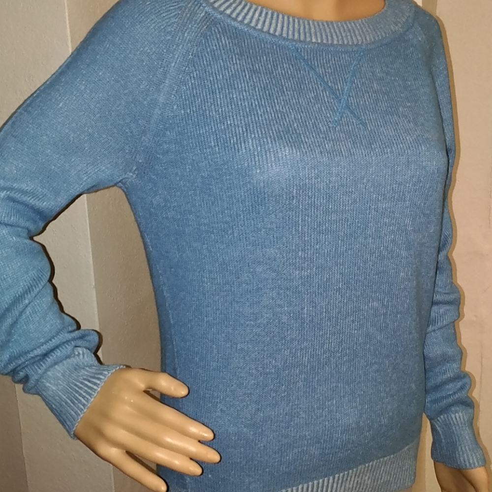 Gap Sweater